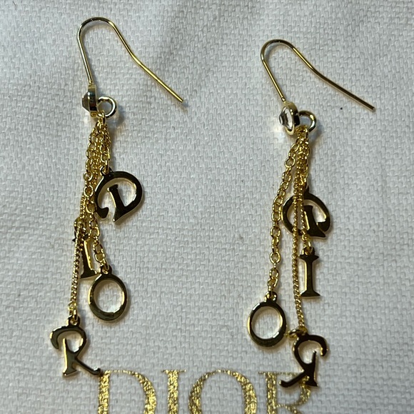 Dior Gold Tone Crystal DR Logo DIOR Piercing Dangling Earrings - Picture 1 of 7